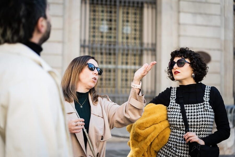 Seville Food Tour with Tapas & Drinks with a Local - Seville tapas on foot: why 3.5 hours hits the sweet spot