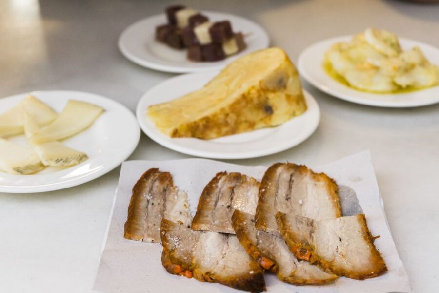 Seville: Tapas Crawl - Key highlights worth your attention