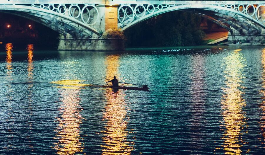 Seville: Tapas Tour Across the River in Triana - Triana after dark: why crossing the river is the point