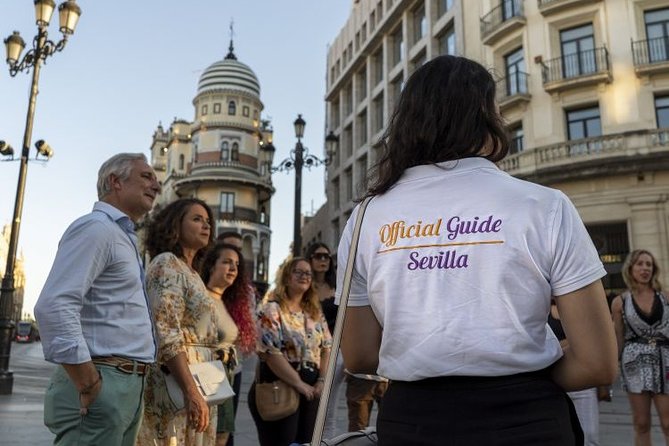 Seville Wine and Tapas Tour - Entering Seville: Plaza del Triunfo to the Giralda-area start