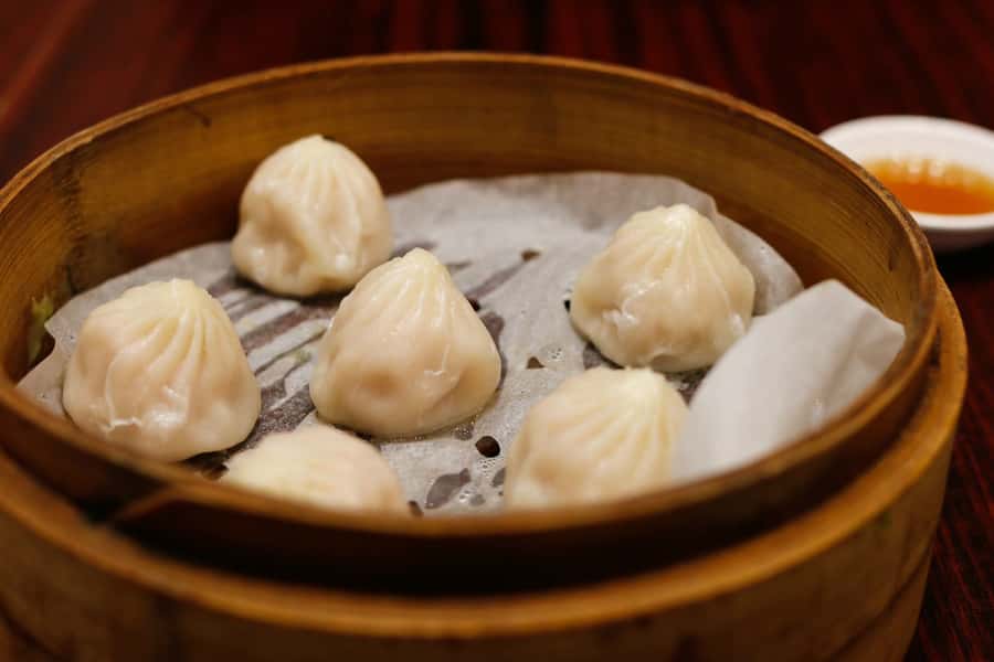 Shanghai: 3-Hour Local Food Tasting Tour - Huaihai Road Restaurant Lineup: Multiple Stops, Real Variety