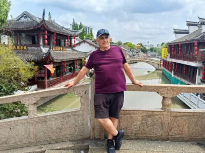 Shanghai Must-See and Foodie Test Bike Tour( Day & Night) - Meeting at Che Zhan South Road and rolling into the older Shanghai streets