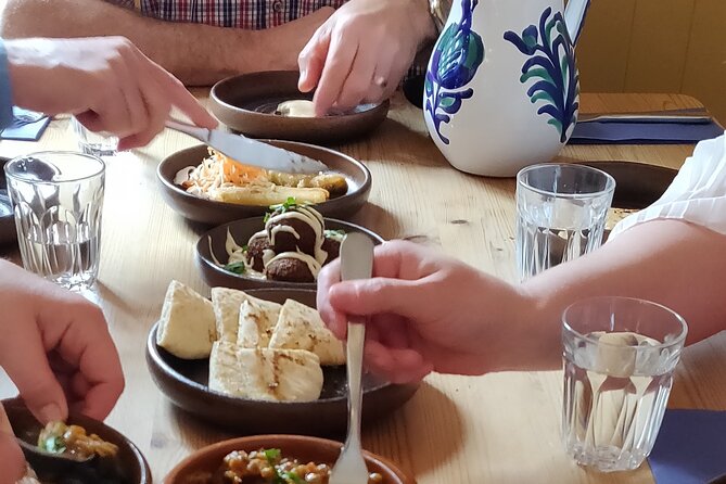 Shared 3 Hours Hidden Gems Foodie Tour of York - The Five Stops: How Tastings Become a Lunch and a Lesson