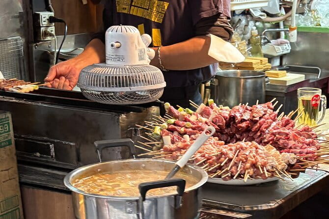 Shinjuku: Food Tour – 15 Dishes & 3 Drinks at 4 Eateries - Kabukicho’s Local-Locked Izakaya: Food Meets Midnight Crowds
