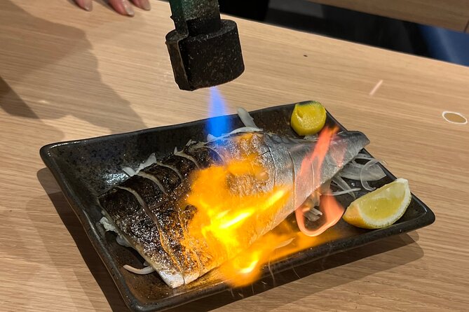Shinjuku: Food Tour – 15 Dishes at 4 Eateries - Kabukicho Food Stop: Entertainment-District Energy Meets a Real Restaurant
