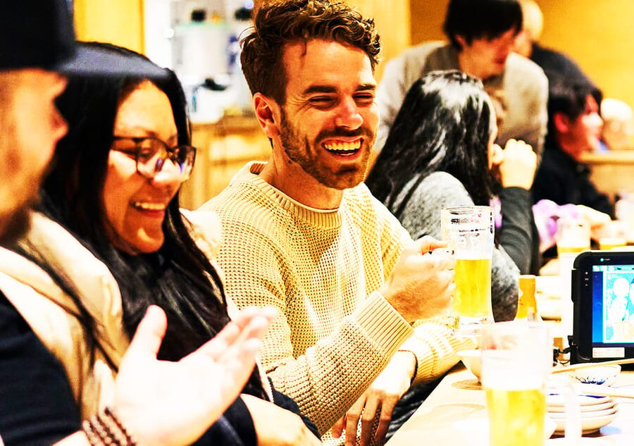 Shinjuku: Food Tour - 15 Dishes at 4 local eateries - Golden Gai: Tiny Bar Lanes and a Sake-Forward Ending
