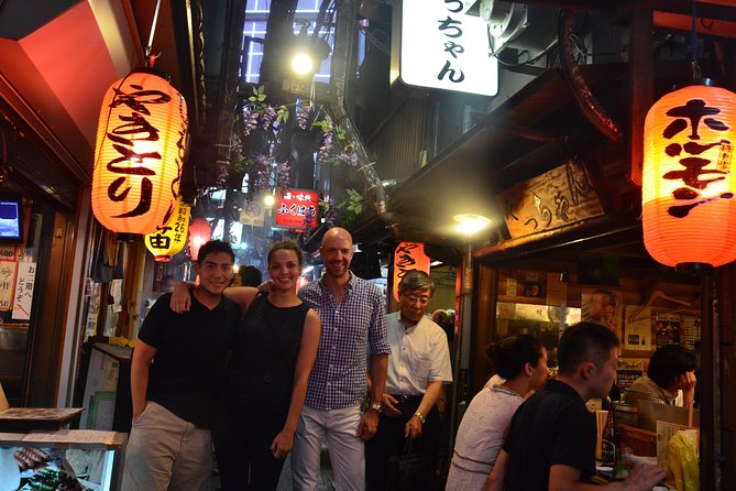 Shinjuku Golden Gai Food Tour - Golden Gai finish at Araku Bar: two drinks, tiny pubs, and optional karaoke