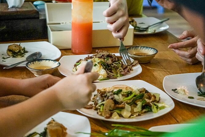 Siem Reap Evening Food Tour - Inclusive 5 stops Local Tastings - Restaurant tastings and Phum Num Banh Chok: your real dinner moment
