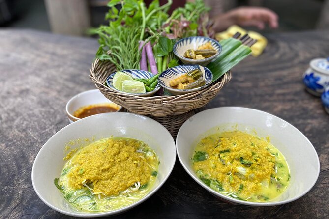 Siem Reap Evening Foodie Vespa Tour / Tuk Tuk Available - What’s included (and what you’ll pay for yourself)
