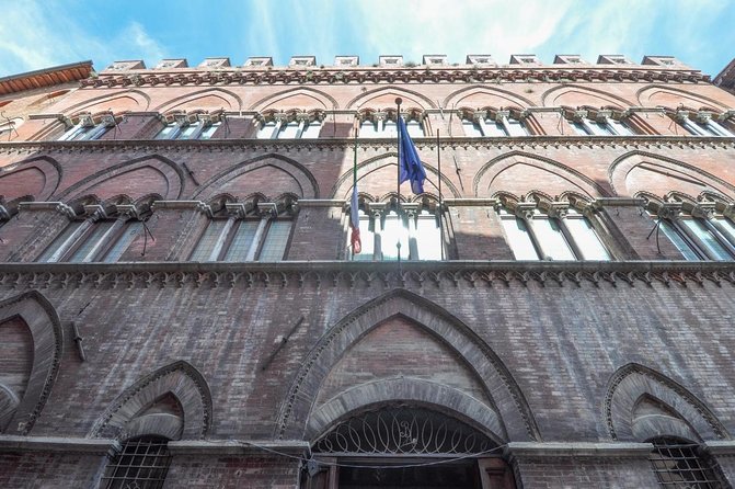 Siena’s Ultimate Food Tour: Full Tuscan Meal by Do Eat Better - Ricciarelli for the sweet landing