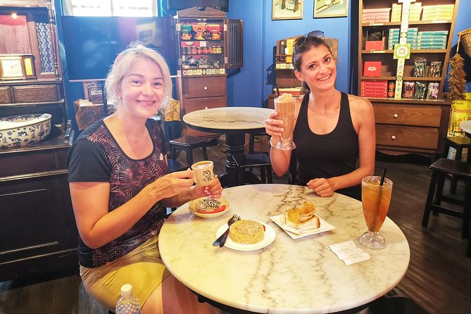 Singapore Bike and Bites Food Tour - Food tasting reality check: small bites, big variety