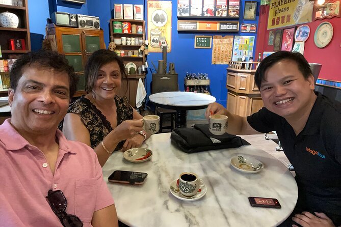 Singapore: Chinatown Hawker Food Tasting Tour - Chinatown hawker time: eight tastings without the guesswork