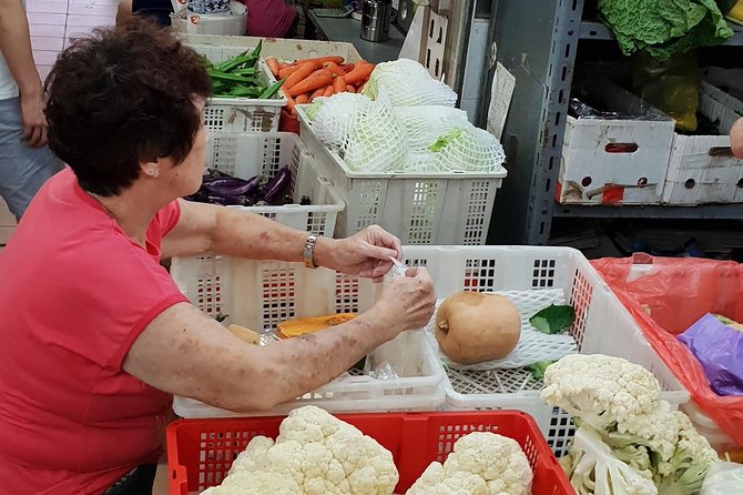Singapore Market to Table Culinary Experience (Wet Market Tour included) - Who this is best for (and who should think twice)
