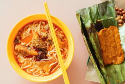 Singapore: Private Food Tour – 10 Tastings with Locals - Meet at Arabica Coffee, Then Start Walking With a Plan