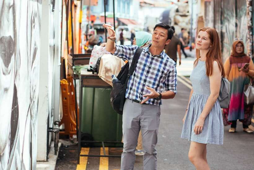 Singapore: Private Food Tour – 10 Tastings with Locals - Chinatown’s Elderly Corner: The Part of Singapore That Still Feels Daily