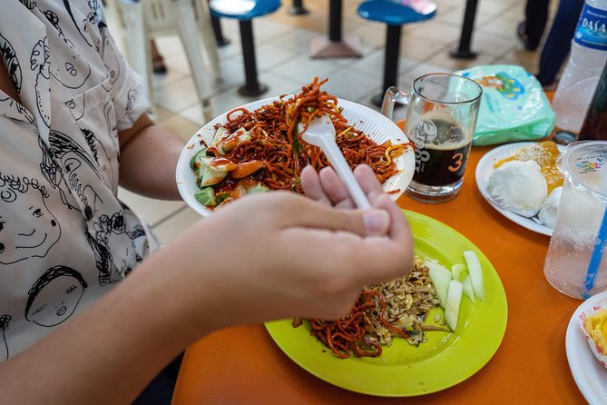 Singapore: UNESCO Street Food & Cultural Experience - Chinatown: the food scene and the neighborhood story in one stop