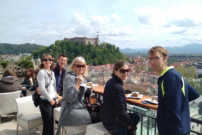 Slovenian culinary experience in Ljubljana - small group - tour - The tasting rhythm: nine dishes across multiple stops