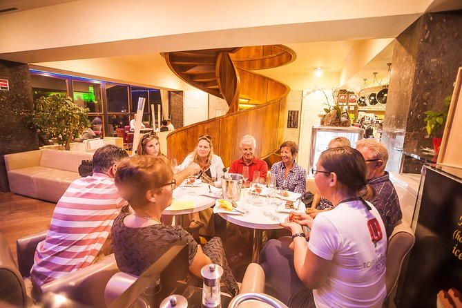 Slovenian culinary experience in Ljubljana - small group - tour - Walking Ljubljana with history: the guide as your connector