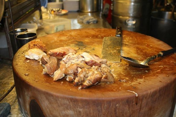 Small-Group Chiang Mai Evening Street Food Tour - The Thai phrase leaflet: your souvenir is knowledge you can use again