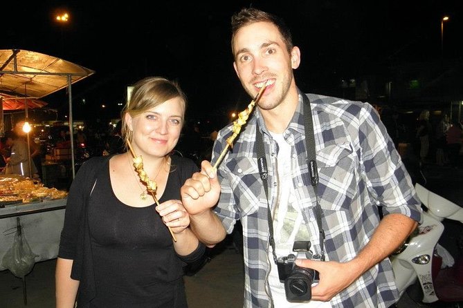Small-Group Chiang Mai Evening Street Food Tour - What you actually eat: tastings that go beyond one dish per stop