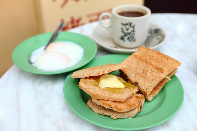 Small Group: Michelin and Local Hawker Food Tour with 9 tastings - Food you’ll likely like, and the one thing to plan around: fixed menus