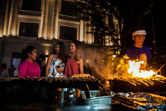 Small Group: Singapore Street Food & Night Tour with 9 tastings - Price and value: what $79.28 buys you at night