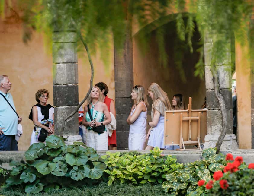 Sorrento: Guided Walking Tour & Street Food Experience - The street-food core: tagliere, seasonal fruit, and cuoppo fritto