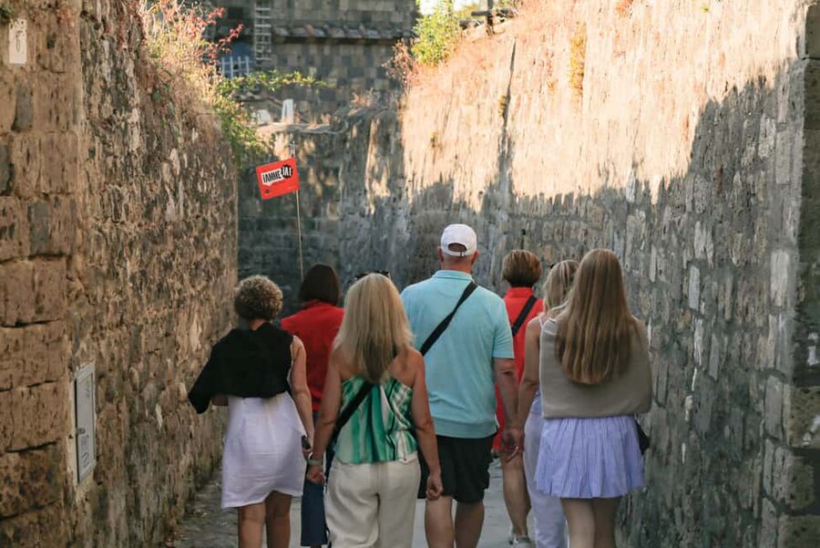 Sorrento: Guided Walking Tour & Street Food Experience - Price and logistics: what $55.80 buys you in 3 hours