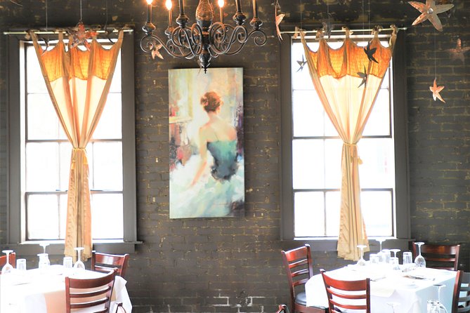 Southern & Secret Walking Food Tour - The finish at Savannah Taste Marketplace: use it to keep shopping