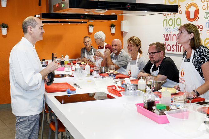 Spanish Cooking Class Paella Tapas and Sangria in Madrid - Market Shopping in the Morning: Why It Makes the Paella Taste Better
