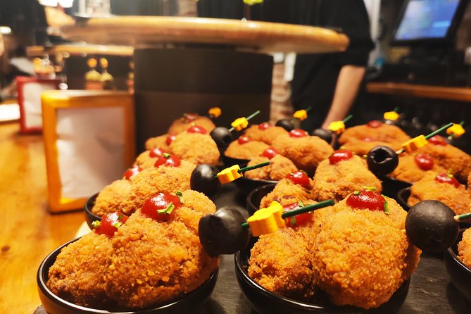 Spanish Wine and Tapas Tour in a Local Neighborhood in Barcelona - What you’ll eat and drink: tapas totals and wine pairing logic