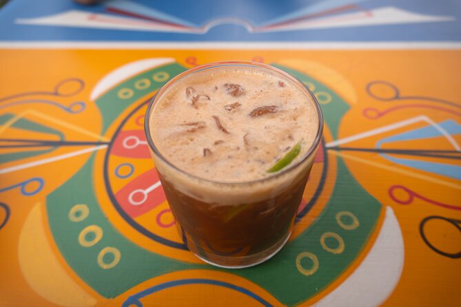 Street Food Tour in Medellín with Tastings - Manila Neighborhood: Lively Eats, Coffee Shops, and Sweet Finish
