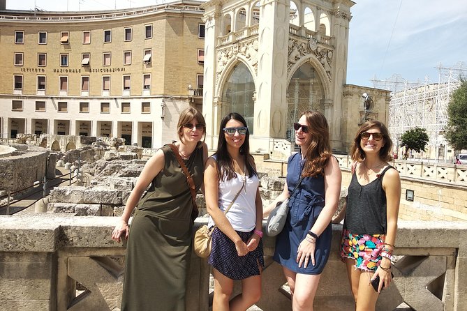 Street Food Tour of Lecce & City Sightseeing with Local Guide - Where you meet: Piazza Sant’Oronzo as your easy starting anchor