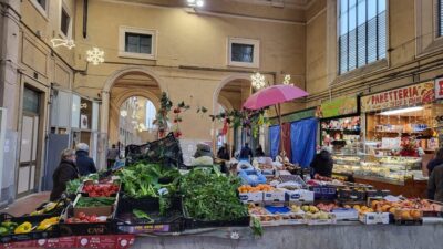Street Food Walking Tour: Discover Livorno’s Local Flavors - Spuma or Local Wine: The Drink Pairing That Makes It Feel Local