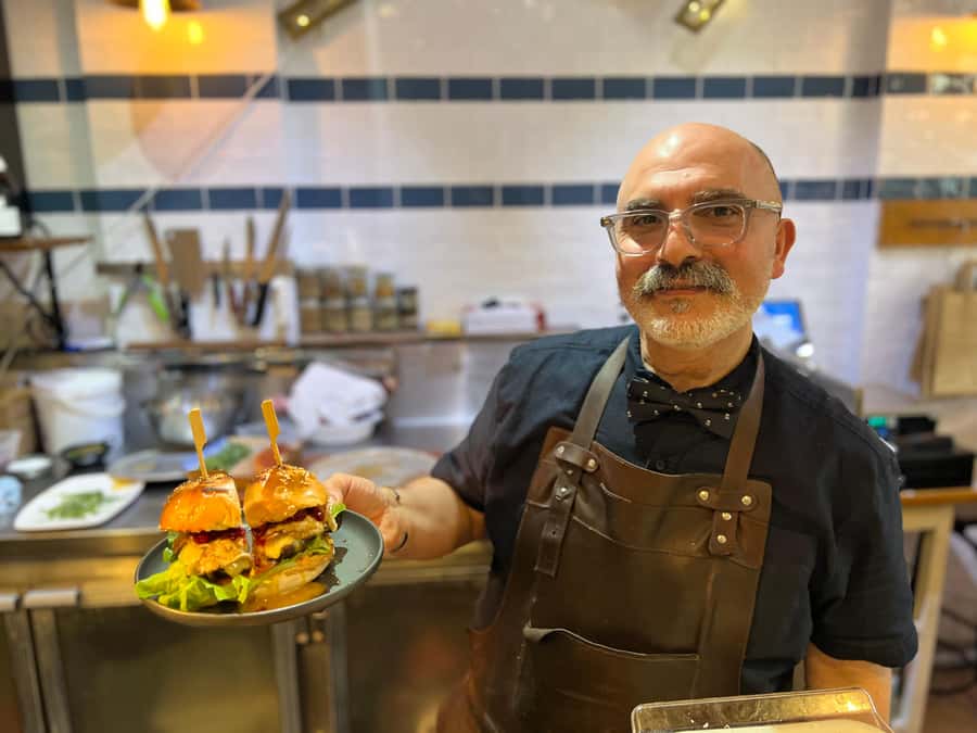 Sydney: Food Tour in Surry Hills with 8 Local Food Tastings - The walking reality: how to plan for 3 hours in Surry Hills