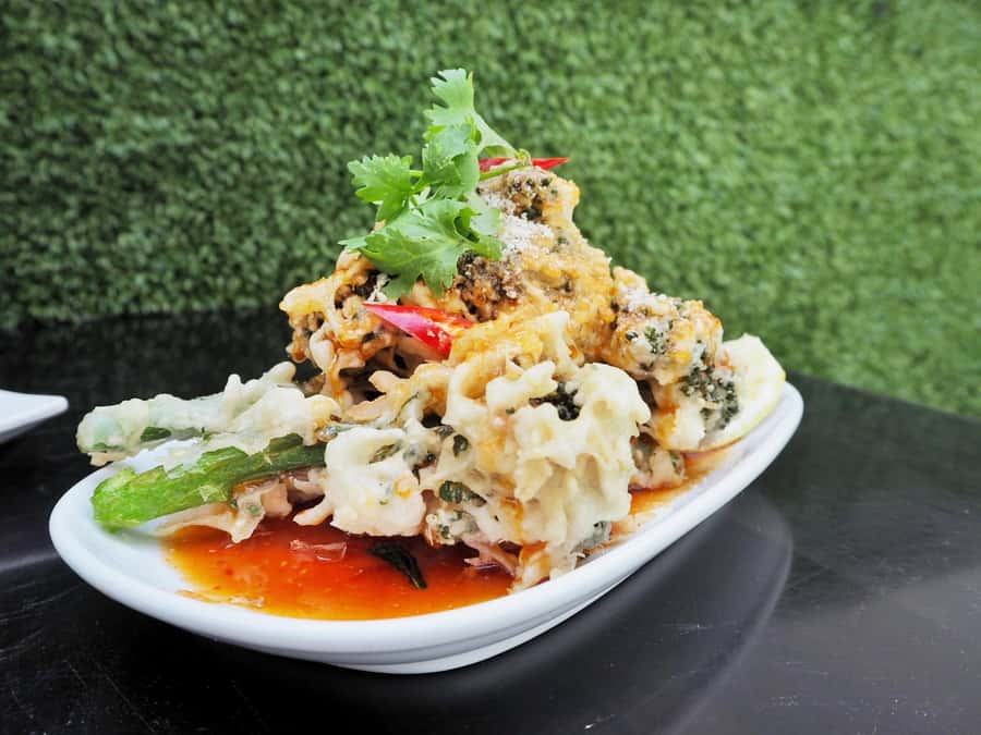Sydney: Food Tour in Trendy Surry Hills with 8 Tastings - The pace: 3.5 hours, 8 tastings, and time to talk