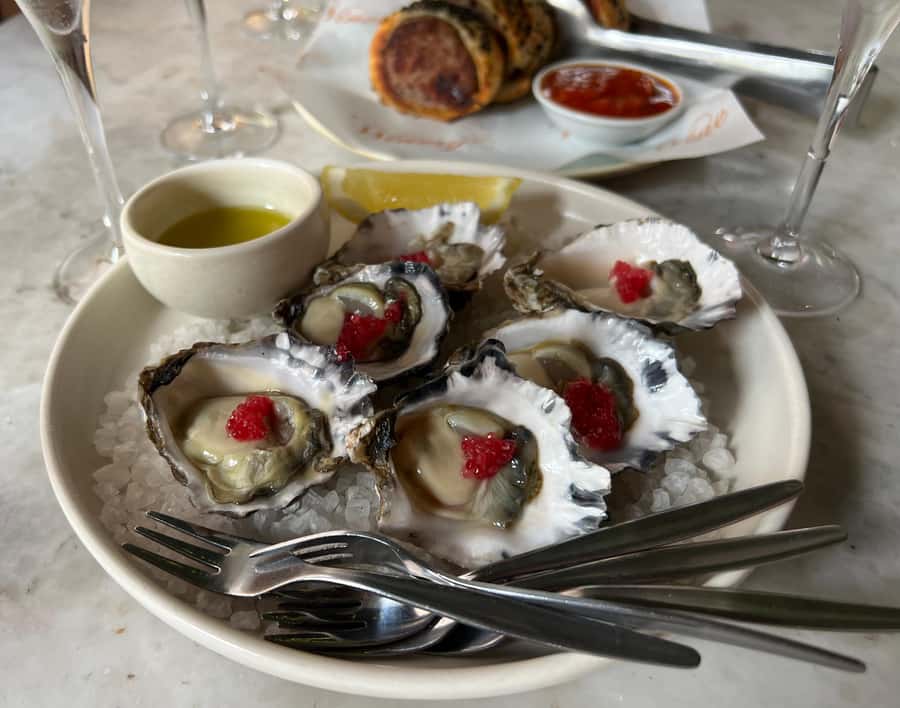 Sydney: Food Tour in Trendy Surry Hills with 8 Tastings - The 8 tastings in order you can anticipate (and what to watch for)