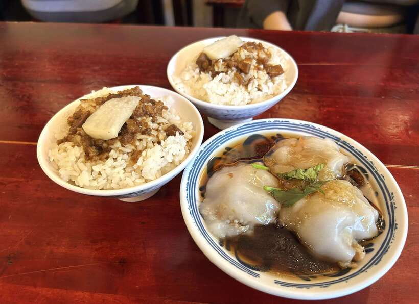Taipei: Street Food & Hidden Eats Night Market Food Tour - Key things to know before you go