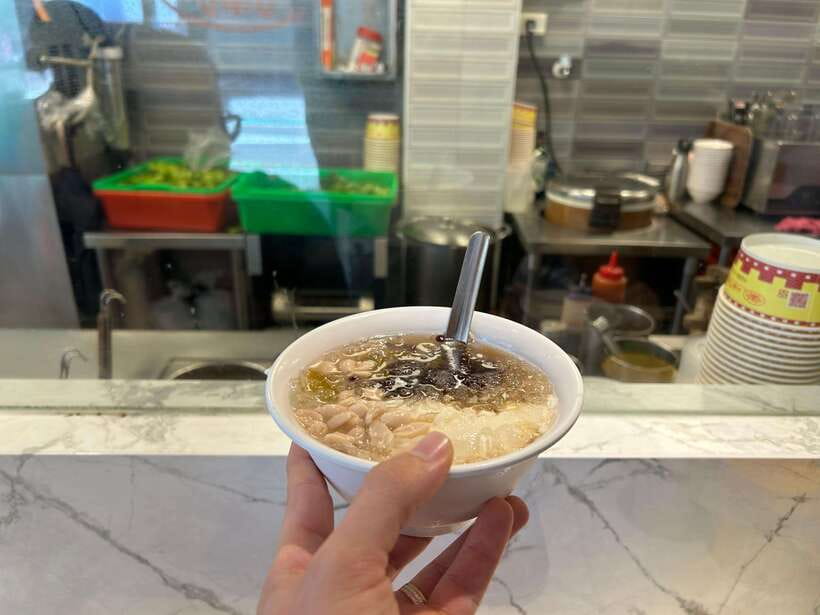 Taipei: Street Food & Hidden Eats Night Market Food Tour - How to get more out of each stop (without overthinking it)