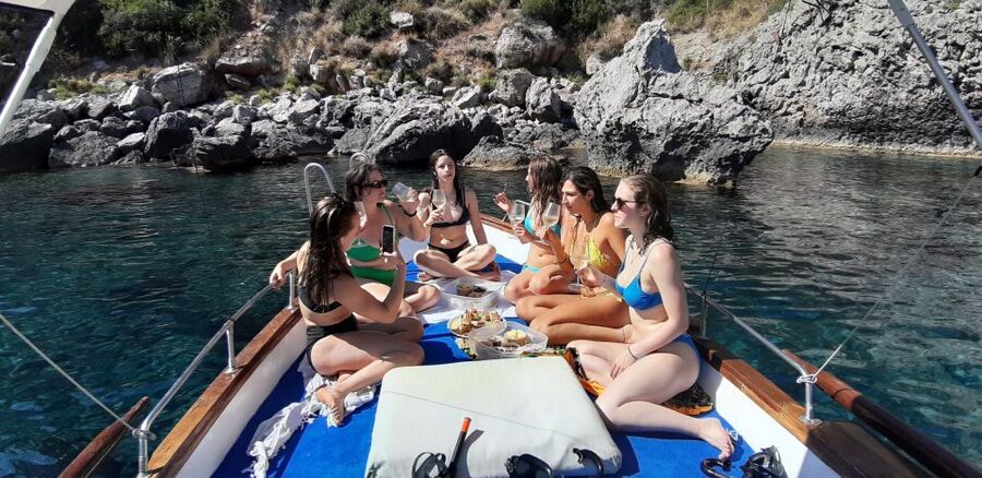 Taormina: Coastal Highlights Cruise with Wine & Food Tasting - Sea Caves, Coves, and On-Water Sight Stories