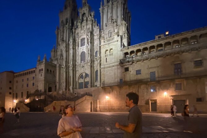 Tapas Tour of Santiago de Compostela - Praza de Cervantes: the meet spot and the mood setter