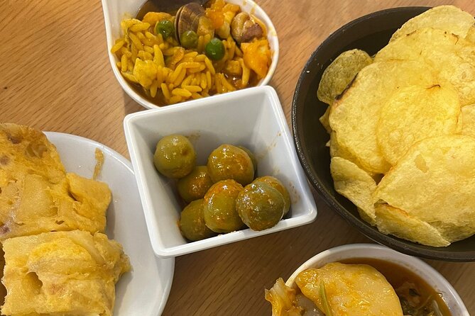 Tapas Tour of Santiago de Compostela - Where the tastings happen: a smart way to eat without overthinking