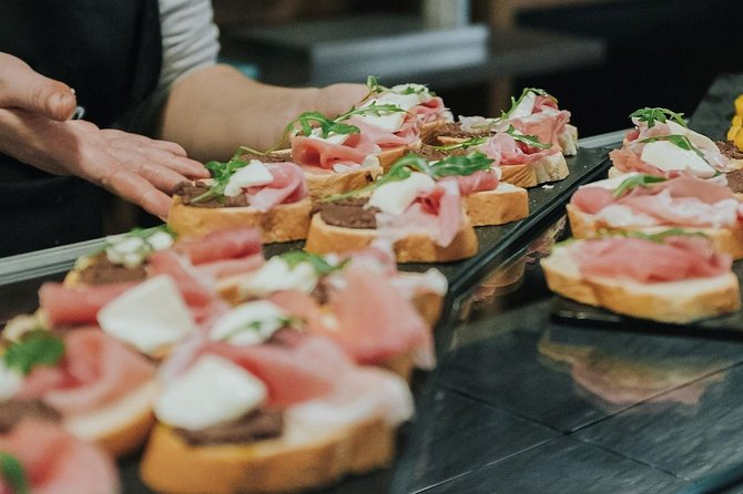 Tapas & Wines through secret Venice - Campo Santa Margherita: the local square break