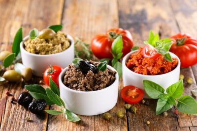 Taste Avignon – A Full French Culinary Tour by Do Eat Better - Rue de la Bonneterie Evenings: Aperitif Wine and Local Spreads