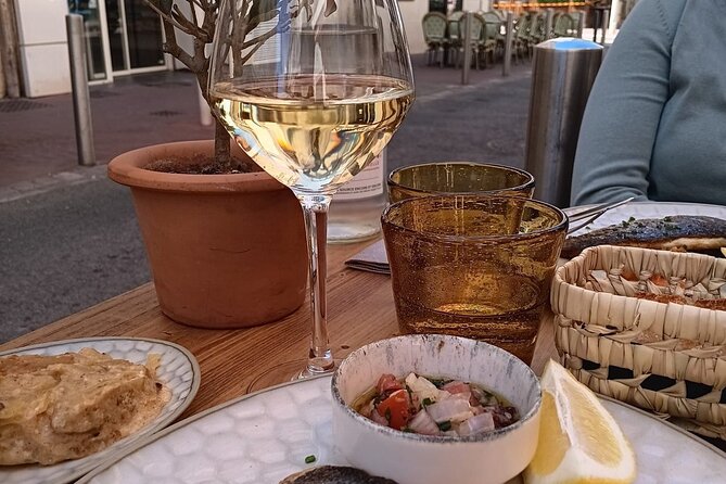 Taste Cannes – A Full French Riviera Food Tour by Do Eat Better - Stop 1 at Quai Saint-Pierre: Provençal apéritif with local wine