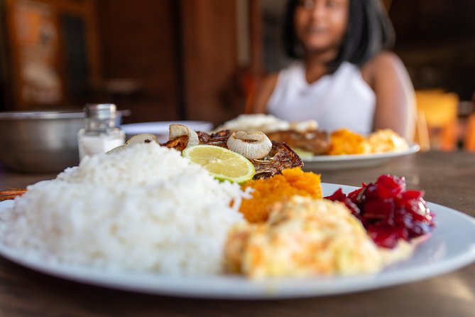 Taste of Africa Food tasting Experience - Guide quality and pacing: the difference between “eat” and “enjoy”
