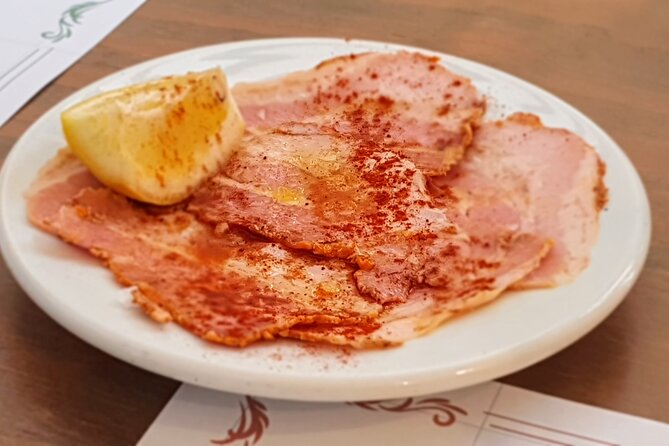 Taste of Malaga Tour : Tapas, History and Local Customs - Old Town tapas lunch: gambas al pil pil and Pedro Ximénez sauce