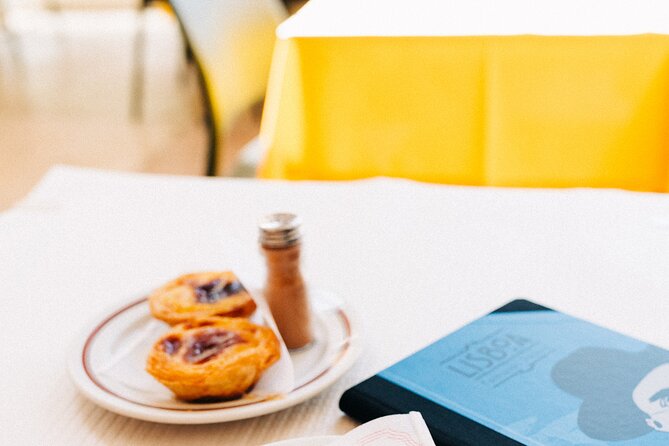 Tastes of Lisbon - Private food Tour - How the tour feels: a slow Lisbon walk with real tastings