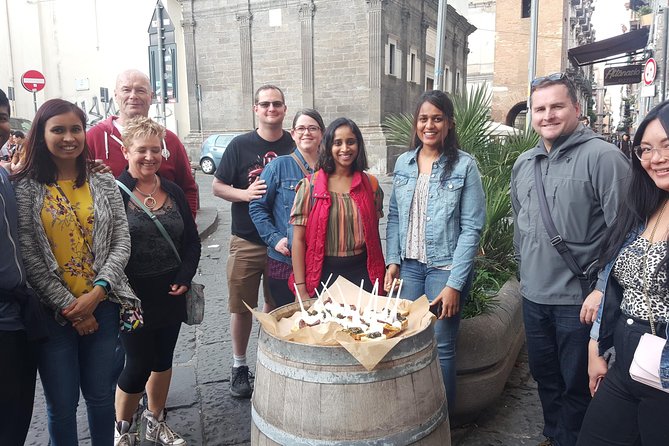 Tasty Naples Street Food Tour of MustEat Gourmet Specialties and MustSee Sites - Why this 2.5-hour Naples food walk works when time is tight