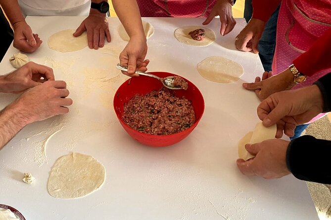 Tbilisi Food Tour in a Local Family - What you actually eat: the “more food than expected” payoff